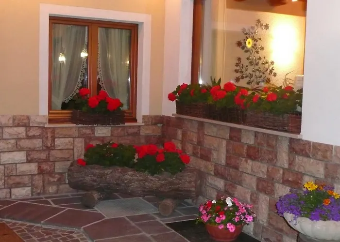 Hotel Garnì Ai Serrai